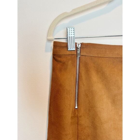 Brown Suede Zip Mini Skirt - Picture 4 of 6